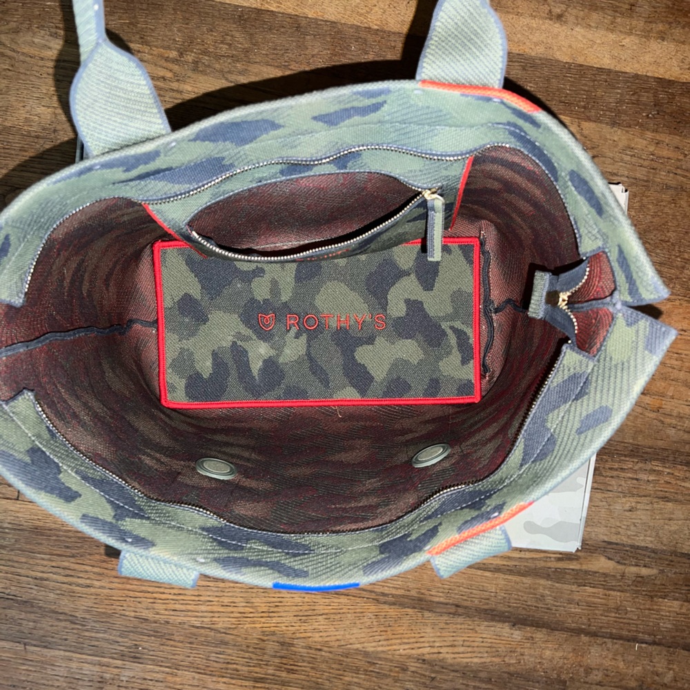 Green Camo Rothy’s Essential Tote - Picture 4 of 5
